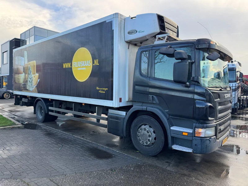 Scania P230 4X2 - EURO 4 + CARRIER SUPRA 950 MT + DHOLLANDIA LIFT - Refrigerator truck: picture 3 Scania P230 4X2 - EURO 4 + CARRIER SUPRA 950 MT + DHOLLANDIA LIFT - Refrigerator truck: picture 3