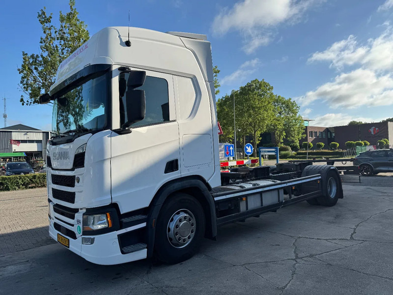 Scania R410 EURO 6 NGS BDF CHASSIS - Container transporter/ Swap body truck: picture 1 Scania R410 EURO 6 NGS BDF CHASSIS - Container transporter/ Swap body truck: picture 1