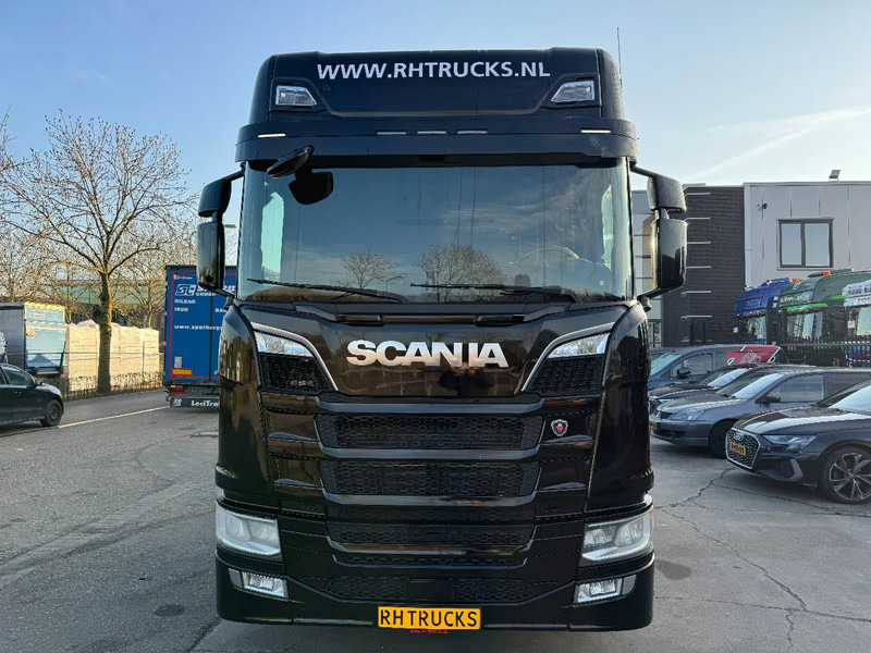 Hook lift truck Scania R580 V8 NGS 6X2 EURO 6 VDL 20T HOOK: picture 17 Hook lift truck Scania R580 V8 NGS 6X2 EURO 6 VDL 20T HOOK: picture 17