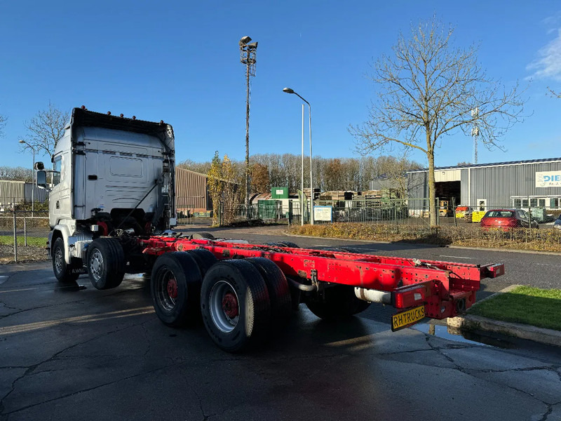Scania R730 V8 8X4 EURO 6 BIG AXLES - Cab chassis truck: picture 5 Scania R730 V8 8X4 EURO 6 BIG AXLES - Cab chassis truck: picture 5