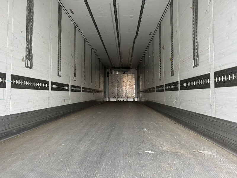 Refrigerator semi-trailer Schmitz Cargobull SKO THERMO KING SLX300I DISC BRAKES: picture 7 Refrigerator semi-trailer Schmitz Cargobull SKO THERMO KING SLX300I DISC BRAKES: picture 7