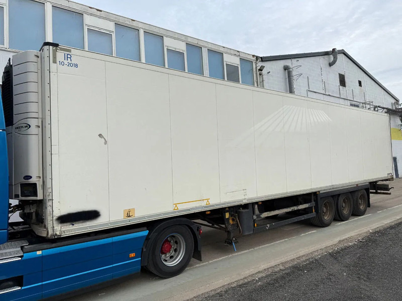 Schmitz Cargobull Schmitz Cargobull PRICES FROM €6950 TO €8950,- 40 X CARRIER 1850 MT D/E SAF AXELS - Refrigerator semi-trailer: picture 2 Schmitz Cargobull Schmitz Cargobull PRICES FROM €6950 TO €8950,- 40 X CARRIER 1850 MT D/E SAF AXELS - Refrigerator semi-trailer: picture 2