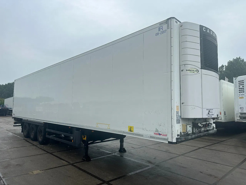 Schmitz Cargobull Schmitz Cargobull PRICES FROM €6950 TO €8950,- 40 X CARRIER 1850 MT D/E SAF AXELS - Refrigerator semi-trailer: picture 2 Schmitz Cargobull Schmitz Cargobull PRICES FROM €6950 TO €8950,- 40 X CARRIER 1850 MT D/E SAF AXELS - Refrigerator semi-trailer: picture 2