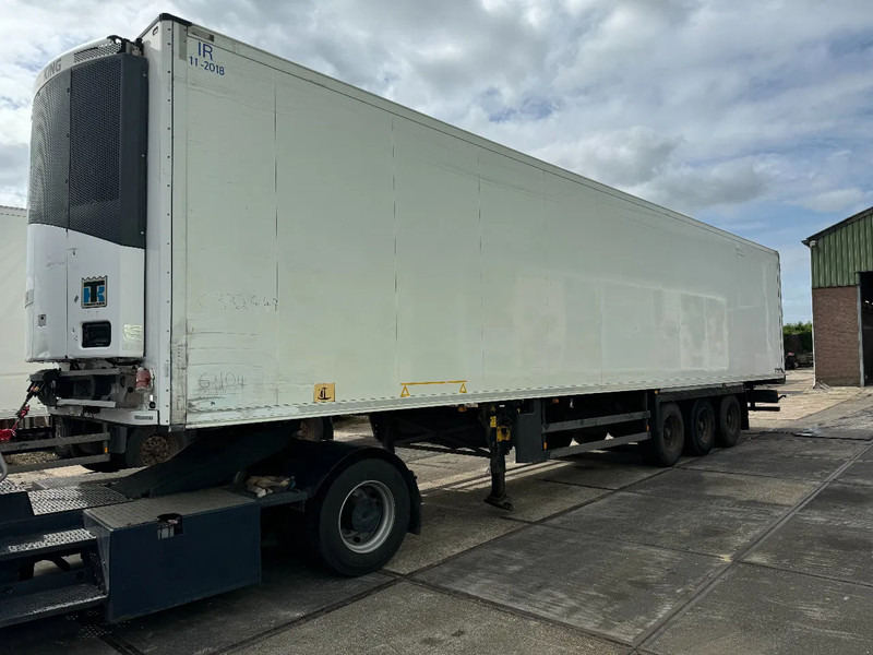 Schmitz Cargobull THERMO KING SLXE200 BPW AXLE - Refrigerator semi-trailer: picture 1 Schmitz Cargobull THERMO KING SLXE200 BPW AXLE - Refrigerator semi-trailer: picture 1