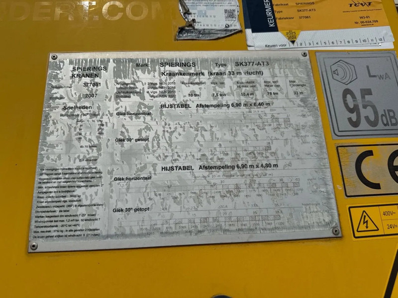 Tower crane Spierings SK377-AT3 MET SCHADE: picture 13