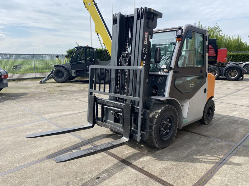 Still RC42-40 UNUSED RC42-40 UNUSED - Diesel forklift: picture 4 Still RC42-40 UNUSED RC42-40 UNUSED - Diesel forklift: picture 4
