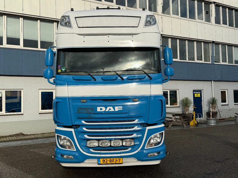DAF XF 460 4X2 EURO 6 + ADR - Tractor unit: picture 2 DAF XF 460 4X2 EURO 6 + ADR - Tractor unit: picture 2