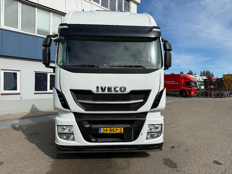 Iveco Stralis 440.42 Iveco AS440STX/P Hi-Way Stralis - Tractor unit: picture 2 Iveco Stralis 440.42 Iveco AS440STX/P Hi-Way Stralis - Tractor unit: picture 2