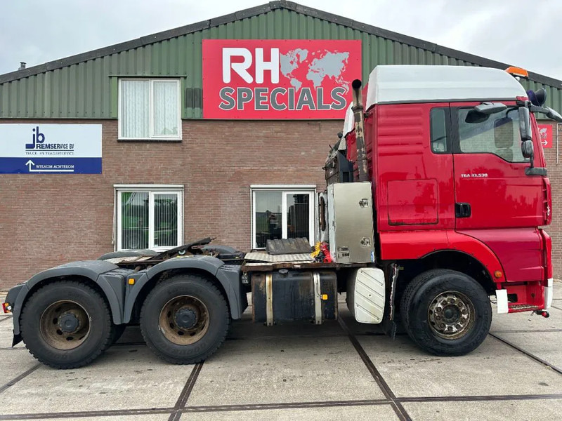MAN TGA 33.530 6X4 MANUEL GEARBOX 70 TON - Tractor unit: picture 1 MAN TGA 33.530 6X4 MANUEL GEARBOX 70 TON - Tractor unit: picture 1