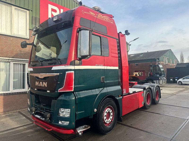 MAN TGX 33.560 6x4 160 TON, INTARDER - Tractor unit: picture 2 MAN TGX 33.560 6x4 160 TON, INTARDER - Tractor unit: picture 2