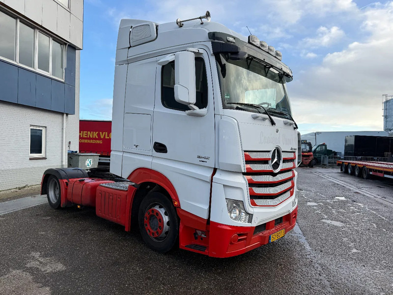 Mercedes-Benz Actros 1842 4X2 MEGA + LIFTING DISH (HEFSCHOTEL) - Tractor unit: picture 5 Mercedes-Benz Actros 1842 4X2 MEGA + LIFTING DISH (HEFSCHOTEL) - Tractor unit: picture 5
