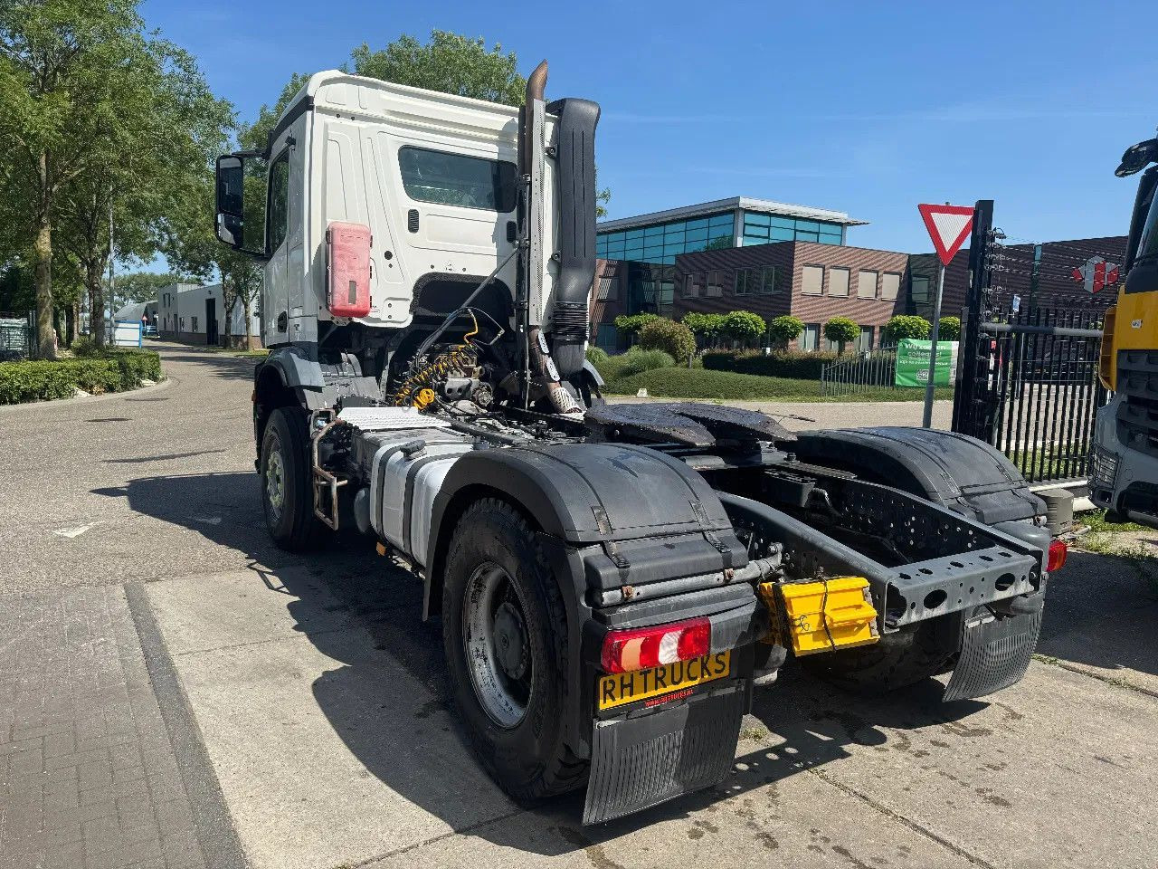 Tractor unit Mercedes-Benz Arocs 1939 4X2 EURO 6 HUB REDUCTION: picture 6