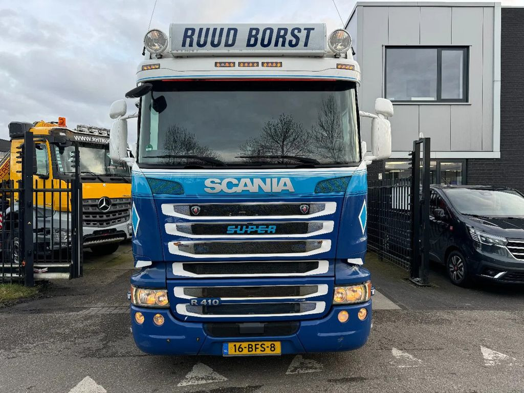 Scania R410 4X2 EURO 6 SPECIAL INTERIOR - Tractor unit: picture 2 Scania R410 4X2 EURO 6 SPECIAL INTERIOR - Tractor unit: picture 2