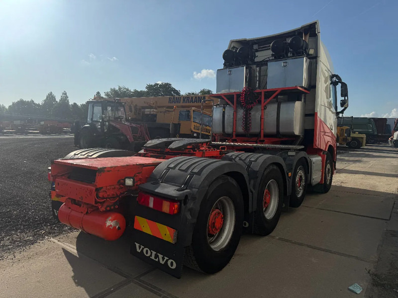 Volvo FH 13.540 8X4, 150 TON, INTARDER, 566862 KM - Tractor unit: picture 4 Volvo FH 13.540 8X4, 150 TON, INTARDER, 566862 KM - Tractor unit: picture 4
