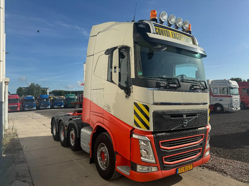 Volvo FH 13.540 8X4, 150 TON, INTARDER, 566862 KM - Tractor unit: picture 3 Volvo FH 13.540 8X4, 150 TON, INTARDER, 566862 KM - Tractor unit: picture 3
