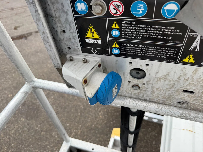 Van Nissan NT400 EURO 6 + ISOLI PT200 - AERIAL PLATFORM - ONLY 25.892 KM: picture 15