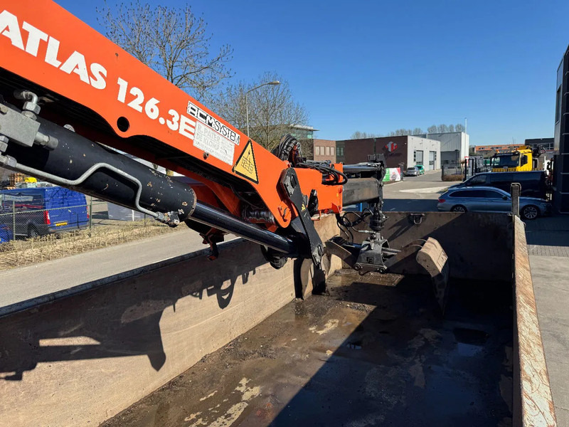 Crane truck Volvo FM 330 6X2 - EURO 5 + ATLAS 126.3E A2 + REMOTE + LIFT/STEERING AXLE: picture 19