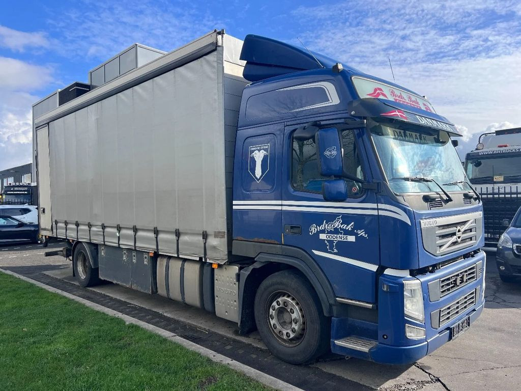 Volvo FM 370 4X2 EURO5 720x250x273 LOAD-LIFT - Curtainsider truck: picture 1 Volvo FM 370 4X2 EURO5 720x250x273 LOAD-LIFT - Curtainsider truck: picture 1
