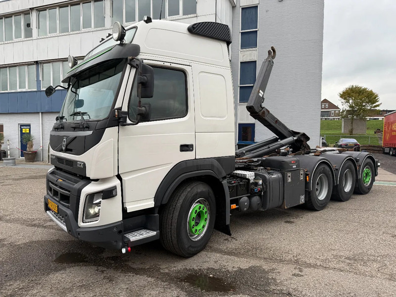 Volvo FMX 500 8x4 HOOKLIFT HIAB XR22SL61, LAST AXLE STEERING - Hook lift truck: picture 1 Volvo FMX 500 8x4 HOOKLIFT HIAB XR22SL61, LAST AXLE STEERING - Hook lift truck: picture 1