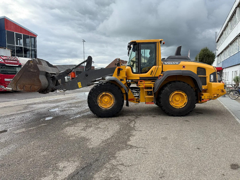 Volvo L120H, CE, 8314 UUR + CDC-STEERING - Wheel loader: picture 1 Volvo L120H, CE, 8314 UUR + CDC-STEERING - Wheel loader: picture 1
