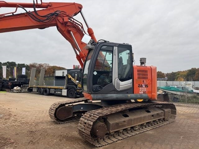 Hitachi ZX 225 US LC - Crawler excavator: picture 4 Hitachi ZX 225 US LC - Crawler excavator: picture 4