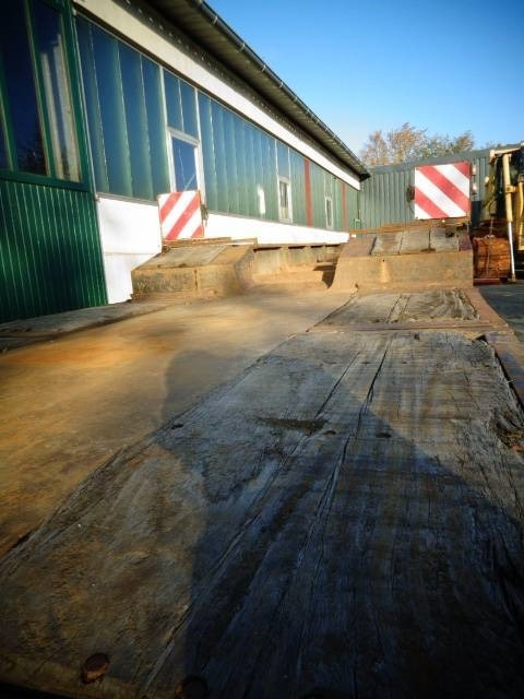 LANGENDORF SATAH 40/45 - Low loader semi-trailer: picture 4 LANGENDORF SATAH 40/45 - Low loader semi-trailer: picture 4