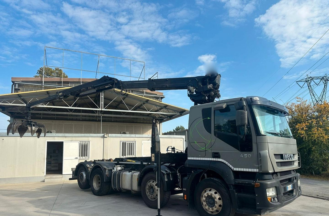 Motrice Iveco scarrabile con gru caricante - Hook lift truck, Crane truck: picture 4 Motrice Iveco scarrabile con gru caricante - Hook lift truck, Crane truck: picture 4