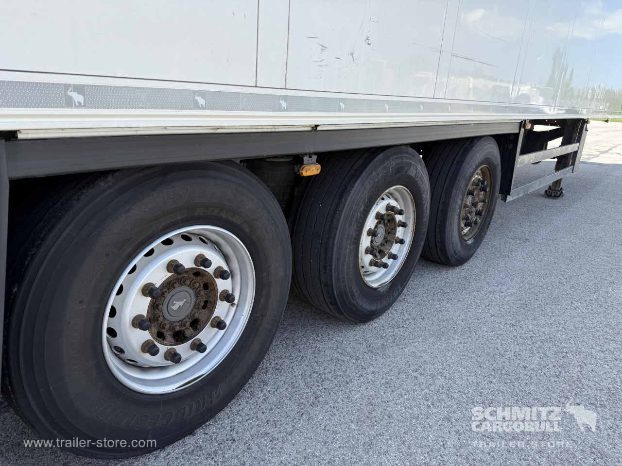 SCHMITZ Reefer Standard Double deck - Isothermal semi-trailer: picture 2 SCHMITZ Reefer Standard Double deck - Isothermal semi-trailer: picture 2