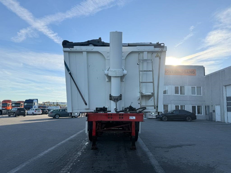KEL-BERG Tipper / Kipper / Tiptrailer - Tipper semi-trailer: picture 2 KEL-BERG Tipper / Kipper / Tiptrailer - Tipper semi-trailer: picture 2