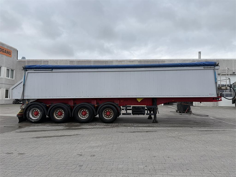 Langendorf 4 aks. tiptrailer - Tipper semi-trailer: picture 3 Langendorf 4 aks. tiptrailer - Tipper semi-trailer: picture 3