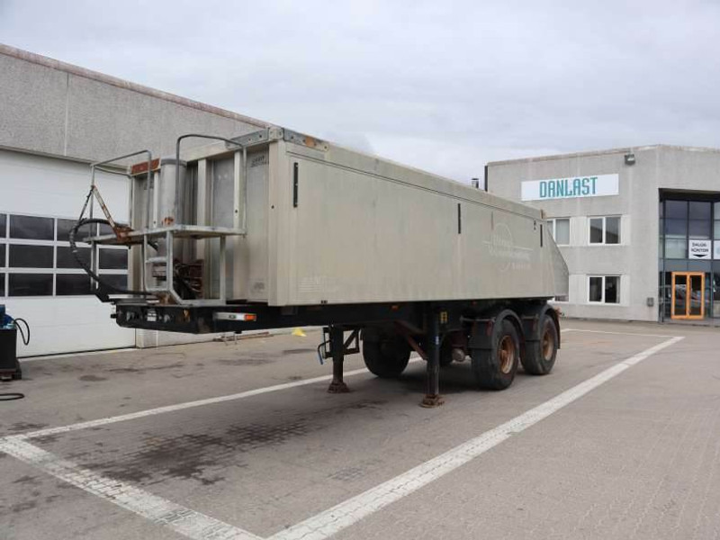 MTDK Tipper/Kipper/Tiptrailer 24 m³ - Tipper semi-trailer: picture 1 MTDK Tipper/Kipper/Tiptrailer 24 m³ - Tipper semi-trailer: picture 1