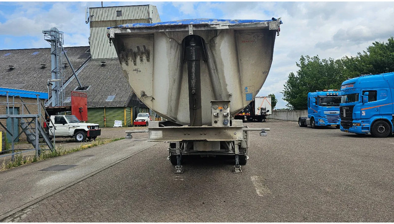 Benalu C34CSB01 - Tipper semi-trailer: picture 2 Benalu C34CSB01 - Tipper semi-trailer: picture 2