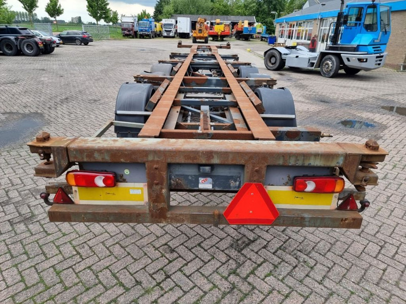 Container transporter/ Swap body semi-trailer Netam-Fruehauf SMB - Drumbrakes: picture 6