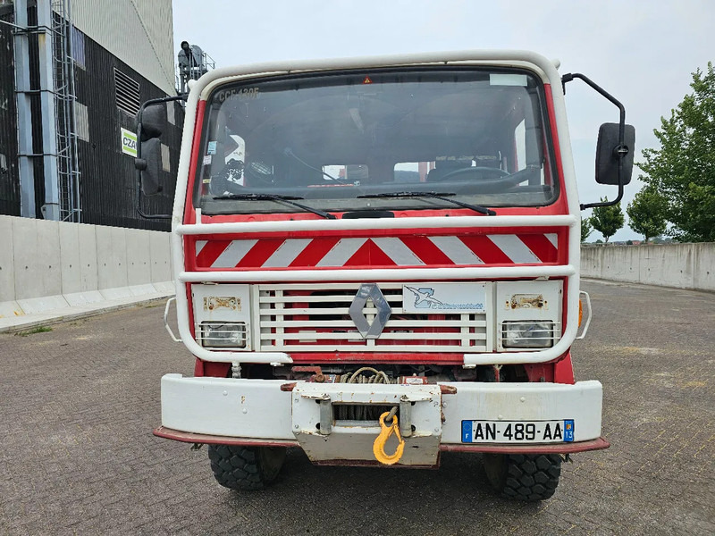 Renault M210 4x4 - Arbois 3500L - Fire truck: picture 2 Renault M210 4x4 - Arbois 3500L - Fire truck: picture 2
