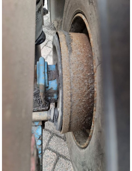 Container transporter/ Swap body semi-trailer Renders 40FT - 2x20FT - BPW - DRUM: picture 10