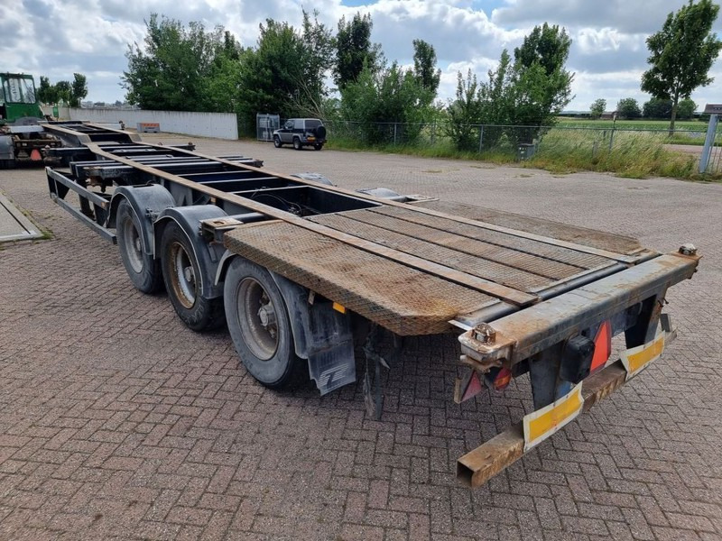 Container transporter/ Swap body semi-trailer SNF 10FT - 2x20FT - 40FT - 45FT: picture 7