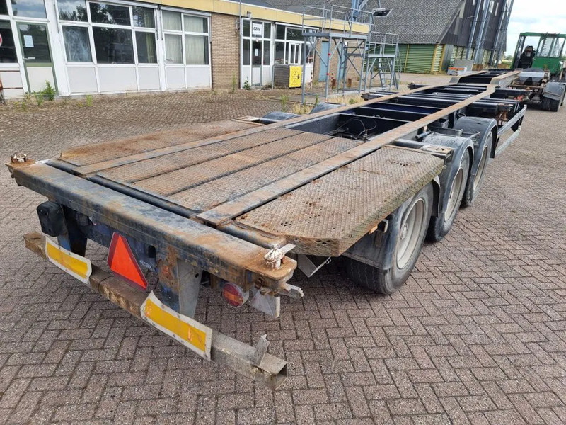 SNF 10FT - 2x20FT - 40FT - 45FT - Container transporter/ Swap body semi-trailer: picture 5 SNF 10FT - 2x20FT - 40FT - 45FT - Container transporter/ Swap body semi-trailer: picture 5