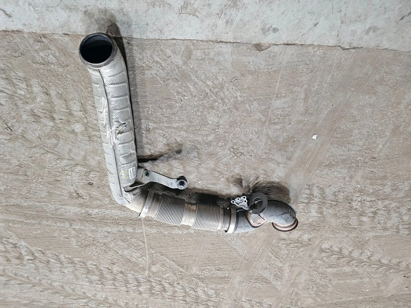 DAF Uitlaatdeel 1883355 - Spare parts for Truck: picture 3 DAF Uitlaatdeel 1883355 - Spare parts for Truck: picture 3