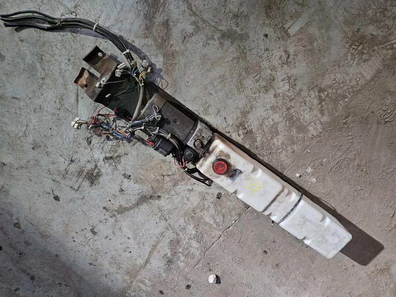 Iskra Hydroliek pomp 24V 2,2kw - Spare parts for Truck: picture 2 Iskra Hydroliek pomp 24V 2,2kw - Spare parts for Truck: picture 2
