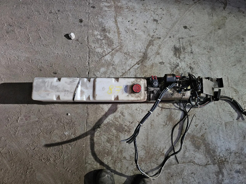Iskra Hydroliek pomp 24V 2,2kw - Spare parts for Truck: picture 2 Iskra Hydroliek pomp 24V 2,2kw - Spare parts for Truck: picture 2