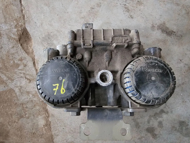Wabco Ebs modulator DAF 1867002 - Spare parts for Truck: picture 1 Wabco Ebs modulator DAF 1867002 - Spare parts for Truck: picture 1