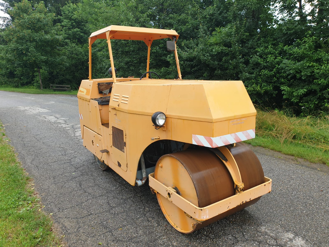 - Roller: picture 3 - Roller: picture 3