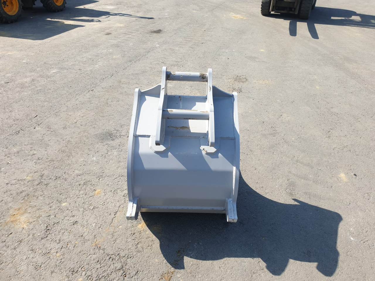 Geel / Martin SW 020 / MH 10 - Excavator bucket for Mini excavator: picture 4 Geel / Martin SW 020 / MH 10 - Excavator bucket for Mini excavator: picture 4