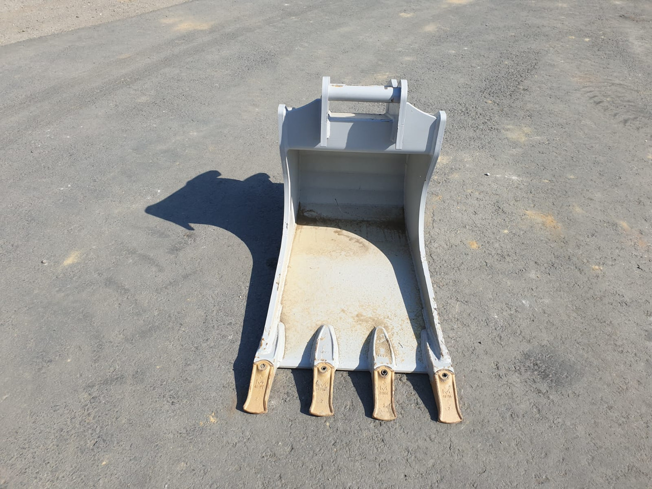 Geel / Martin SW 020 / MH 10 - Excavator bucket for Mini excavator: picture 3 Geel / Martin SW 020 / MH 10 - Excavator bucket for Mini excavator: picture 3
