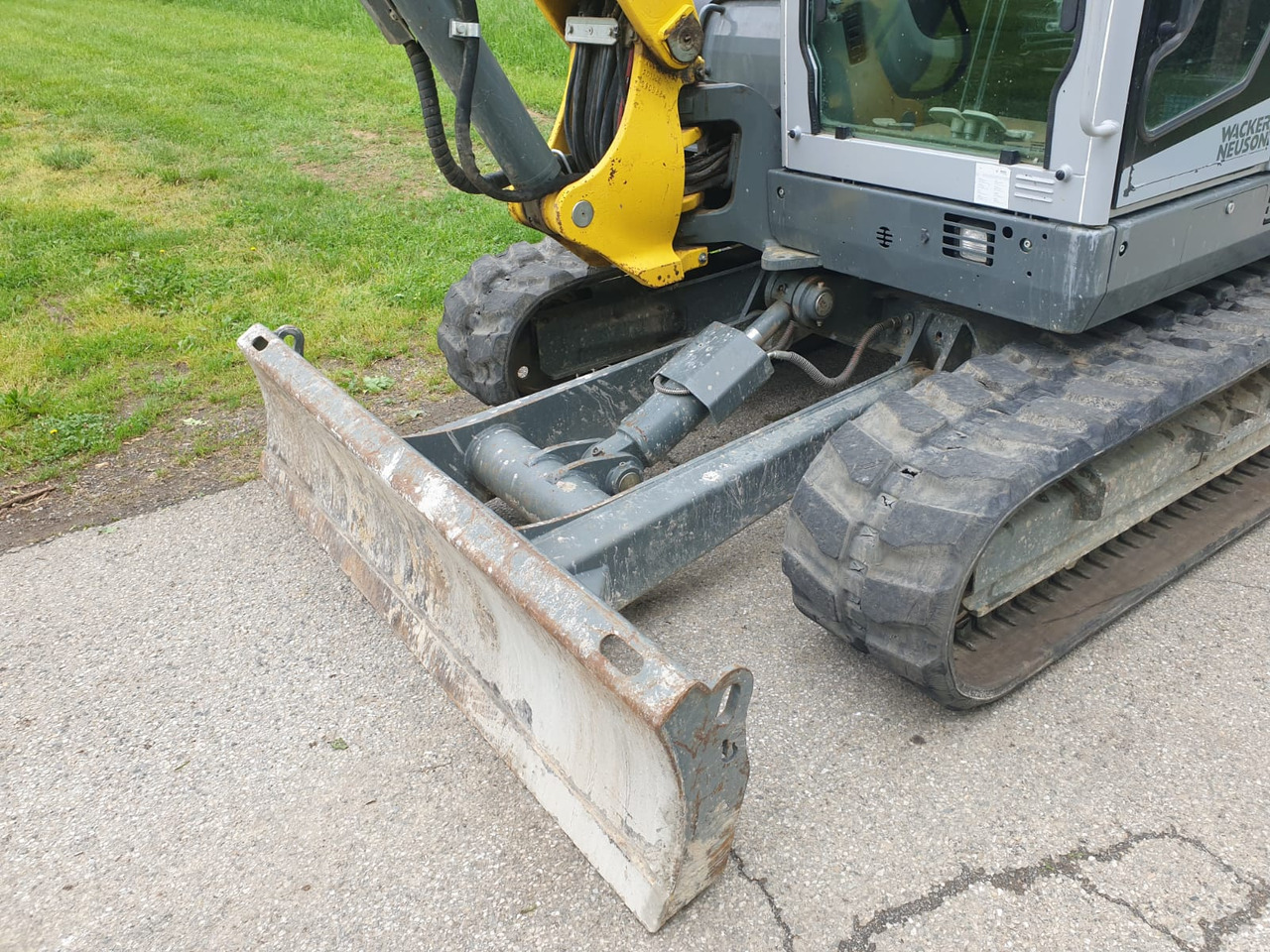 Mini excavator WACKER NEUSON EZ 80: picture 11