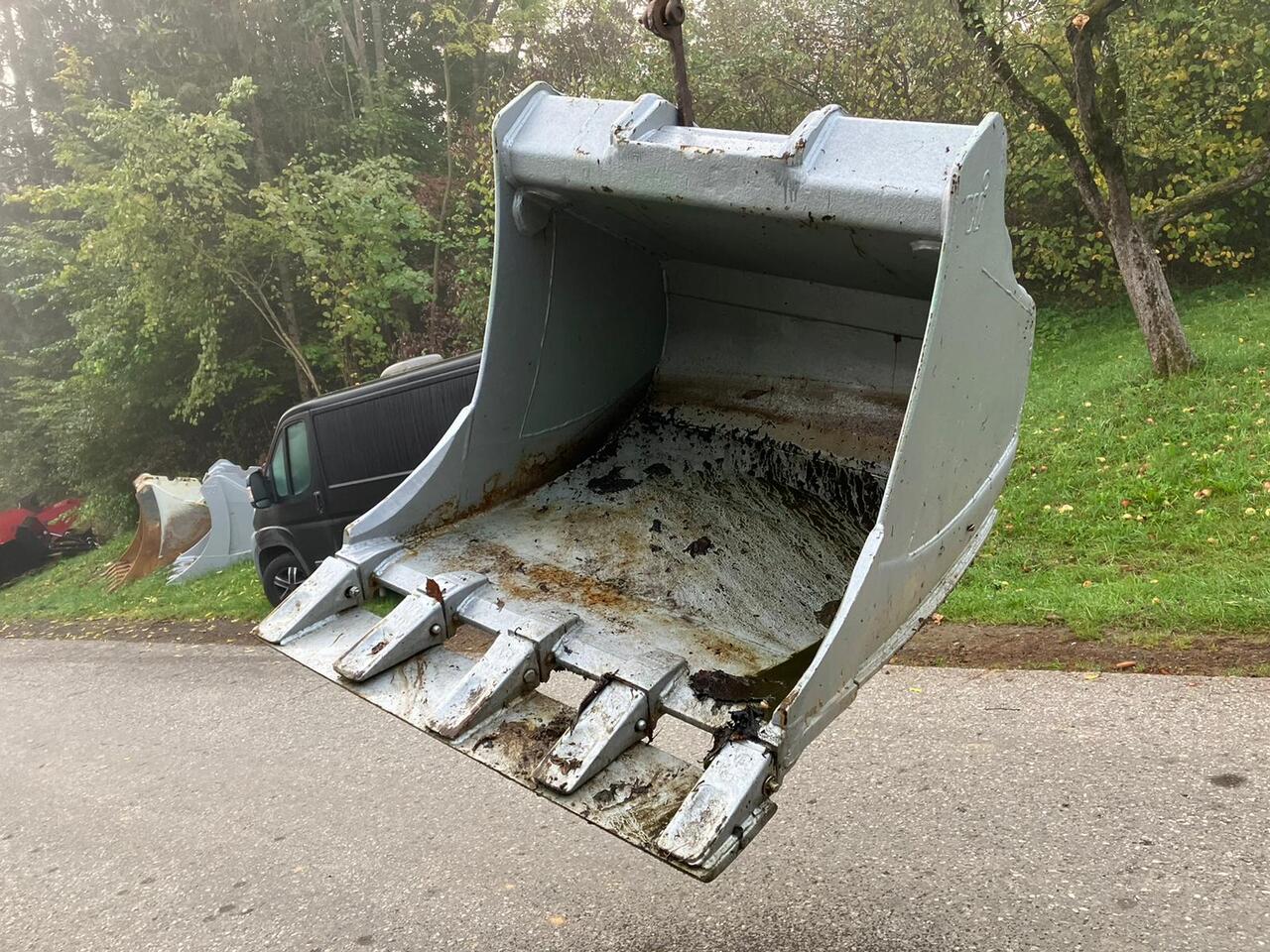 Winkelbauer Bucket 120 cm - Excavator bucket for Excavator: picture 4 Winkelbauer Bucket 120 cm - Excavator bucket for Excavator: picture 4
