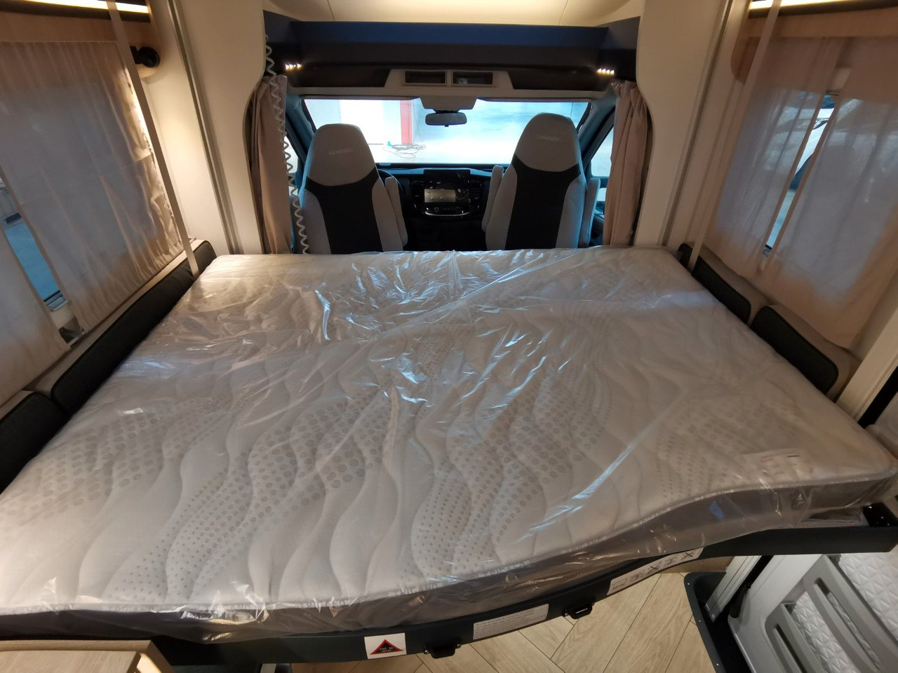 Chausson 650 TITANIUM / MODELL 2026 / 165PS-8G. / HUBBETT on lease Chausson 650 TITANIUM / MODELL 2026 / 165PS-8G. / HUBBETT: picture 17