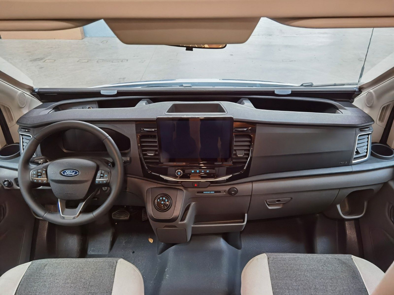 Semi-integrated motorhome Chausson 797 TITANIUM / - 2026 - / EINZELBETTEN & HUBBETT: picture 13