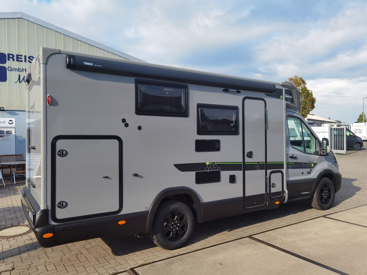 Chausson S 695 SPORT LINE /-2025- /165PS - 8G/ SEITENBETT - Semi-integrated motorhome: picture 4 Chausson S 695 SPORT LINE /-2025- /165PS - 8G/ SEITENBETT - Semi-integrated motorhome: picture 4