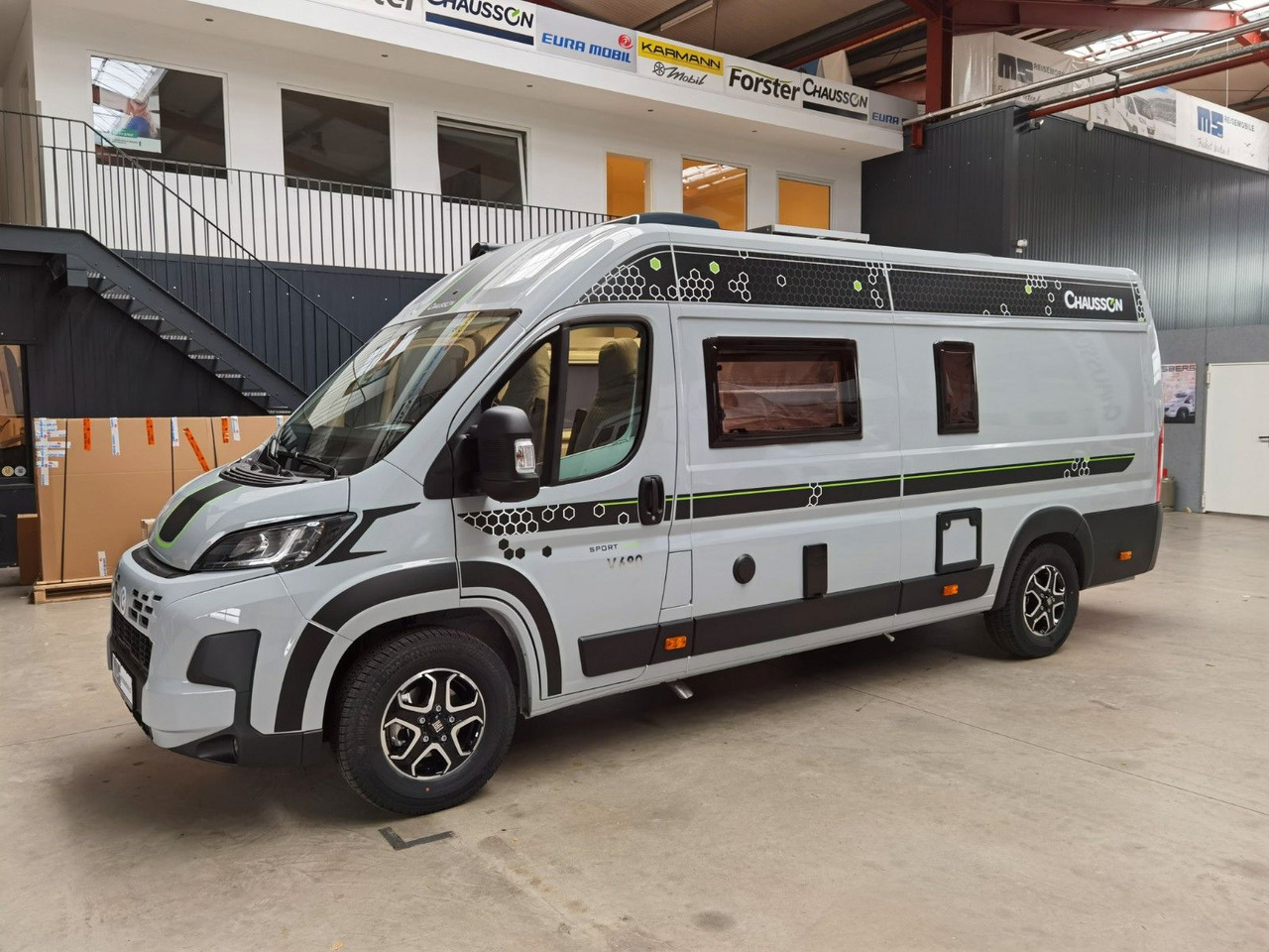 Camper van Chausson V690 SPORT LINE / -2026- / XXL-HUBBETT E-BIKE GA: picture 6